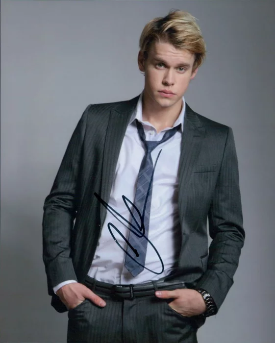 Chord Overstreet autograph