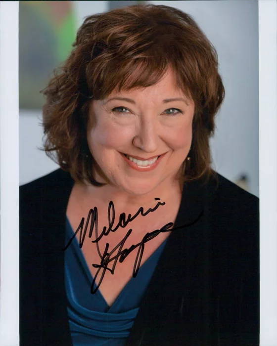 Melanie Haynes autograph