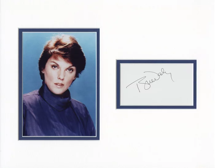 Tyne Daly autograph