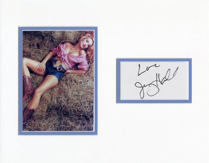 Jerry Hall autograph