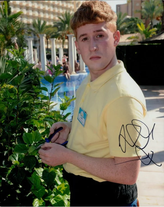 Adam Gillen autograph