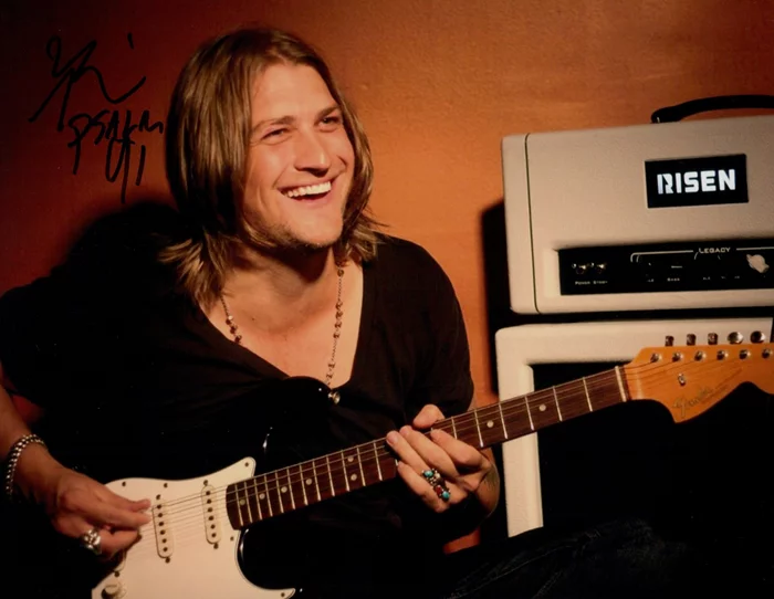 Billy Dawson autograph