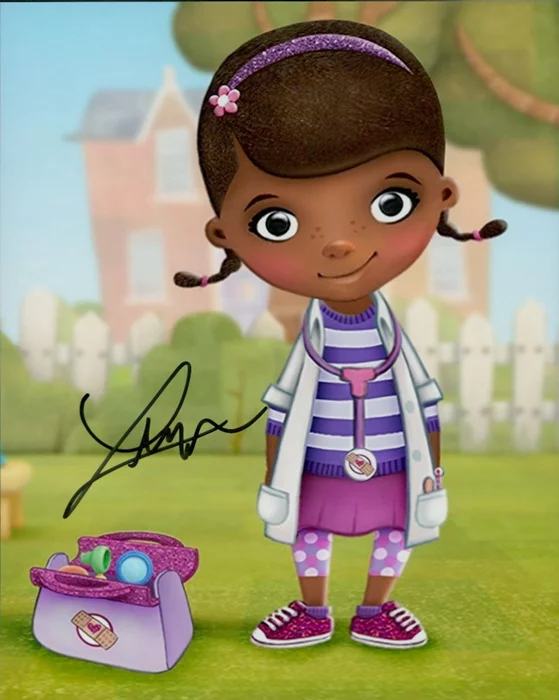 Laya DeLeon Hayes autograph
