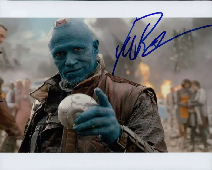 Michael Rooker autograph