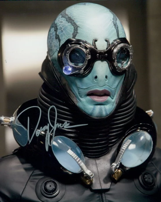 Doug Jones autograph