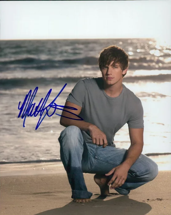 Matt Lanter autograph