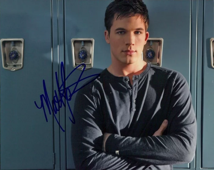 Matt Lanter autograph