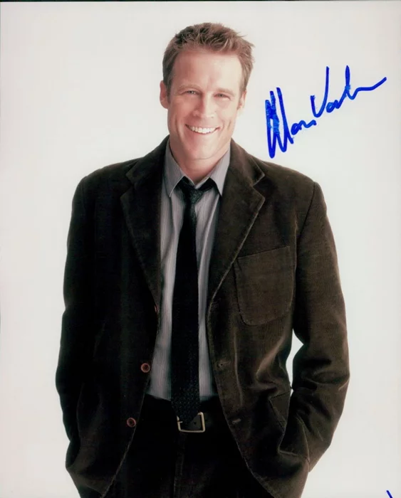 Mark Valley autograph