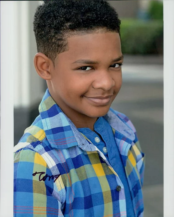 Tony Espinosa autograph