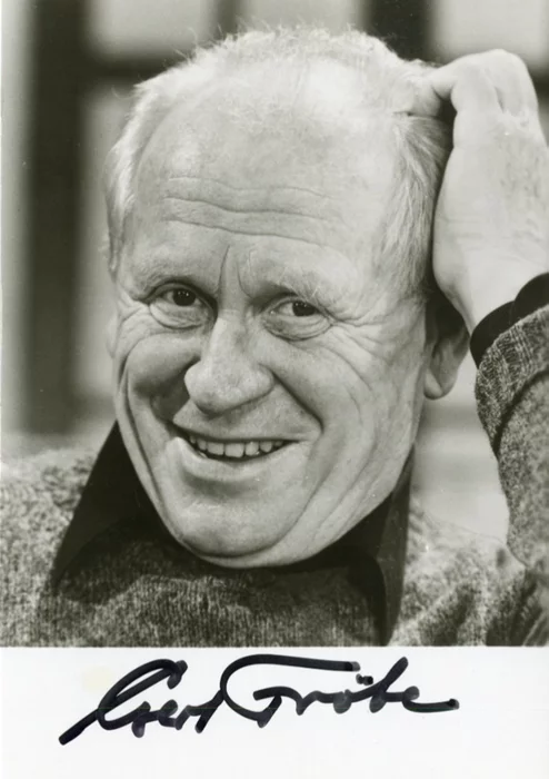 Gert Frobe autograph