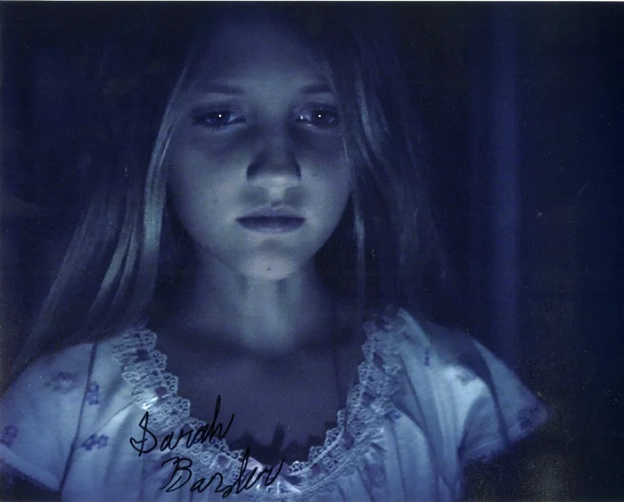 Sarah Bazler autograph