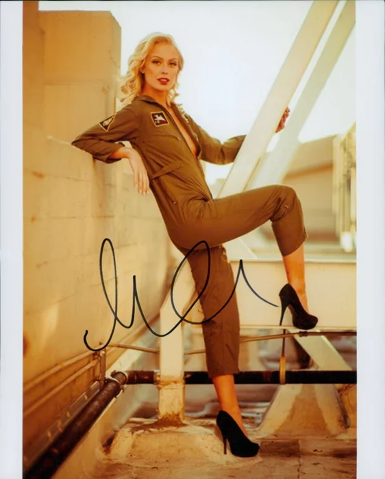 CariDee English autograph