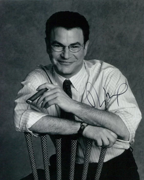 Robert Wuhl autograph