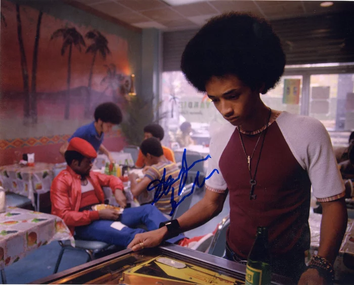 Skylan Brooks autograph