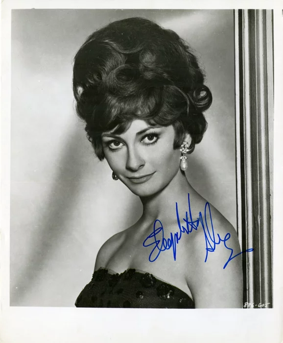 Elizabeth Ashley autograph