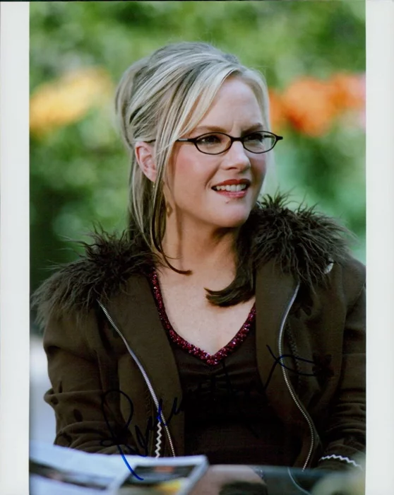 Rachael Harris autograph