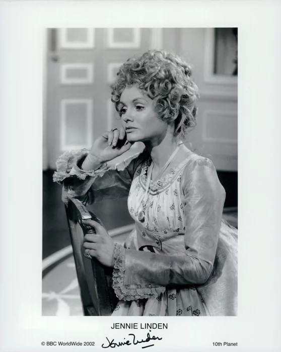 Jennie Linden autograph