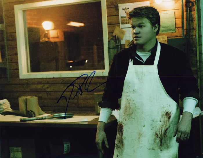 Jesse Plemons autograph