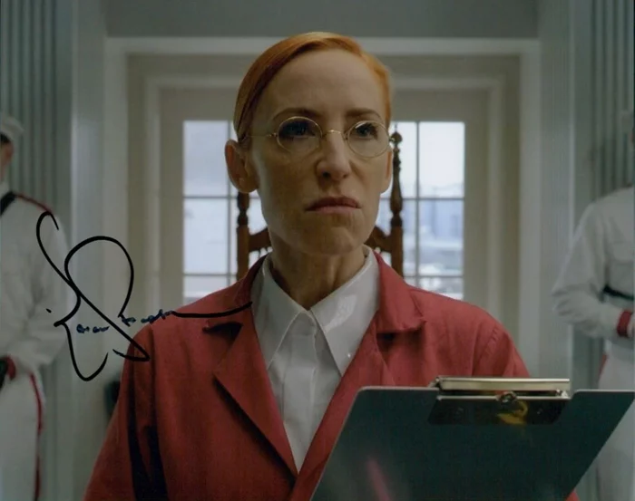 Karen Strassman autograph