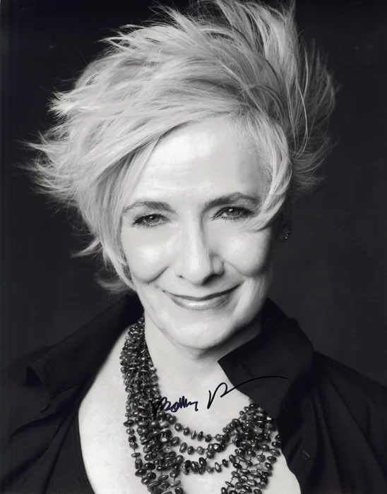 Betty Buckley autograph