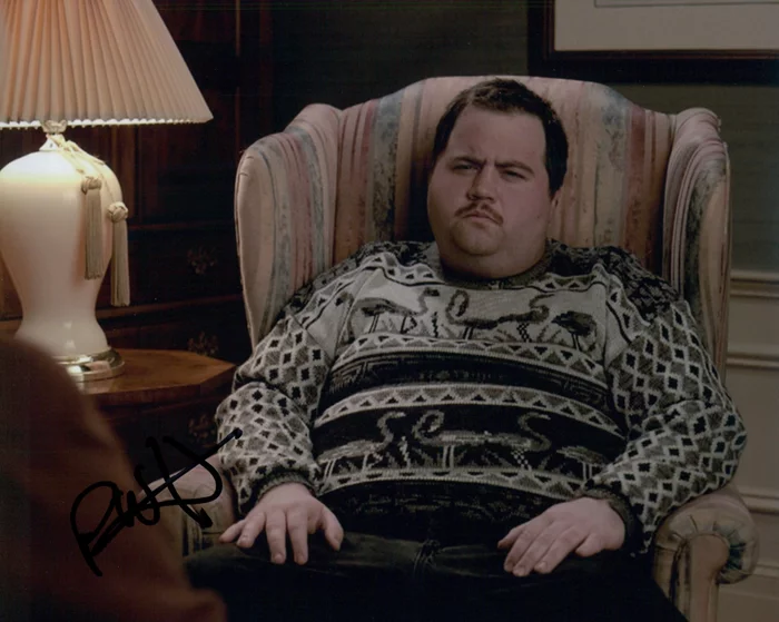 Paul Walter Hauser autograph