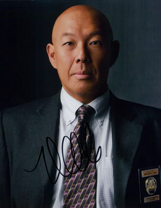 Michael Paul Chan autograph