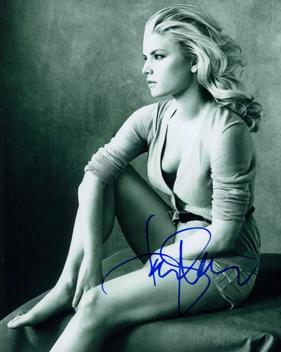 Jessica Simpson autograph