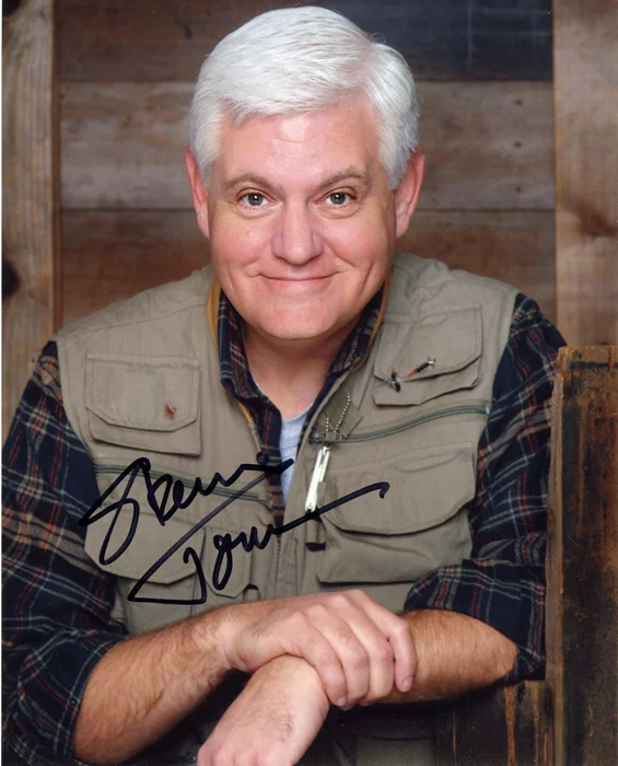 Steve Tom autograph