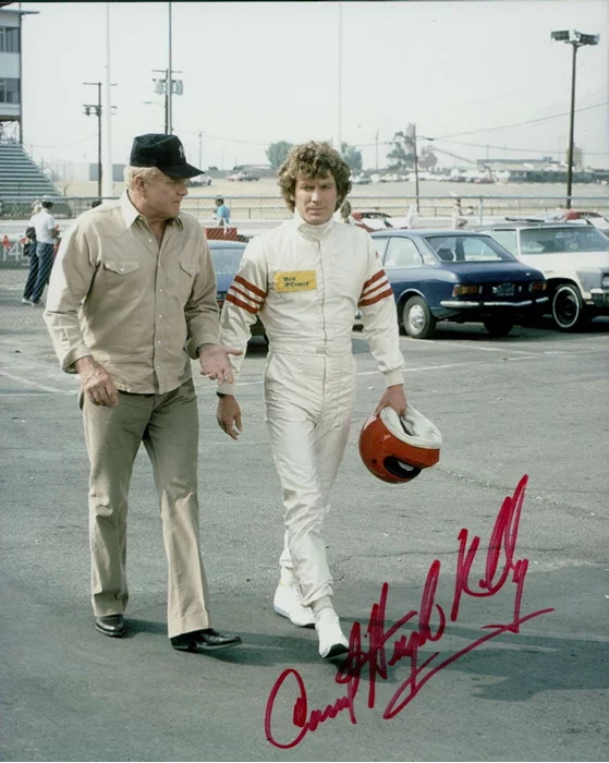 Daniel Hugh Kelly autograph