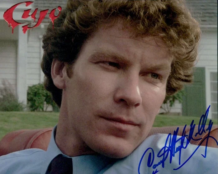 Daniel Hugh Kelly autograph