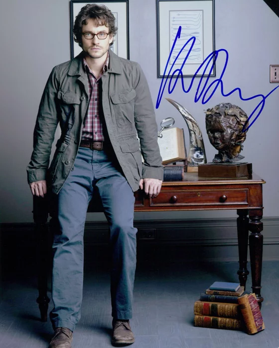 Hugh Dancy autograph