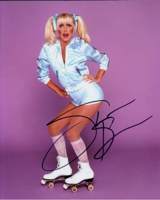 Suzanne Somers autograph