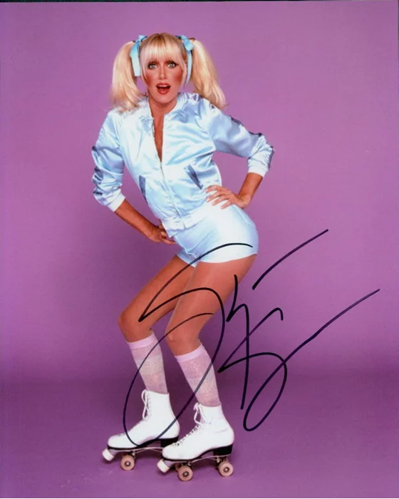 Suzanne Somers autograph