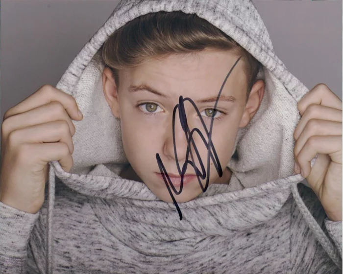 Mackenzie Sol autograph