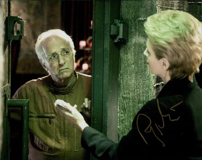 Ruggero Deodato autograph