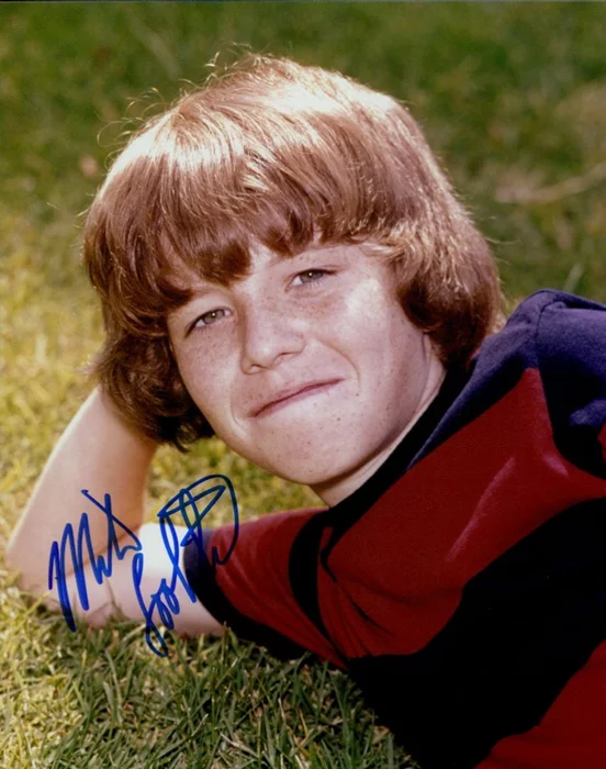 Mike Lookinland autograph