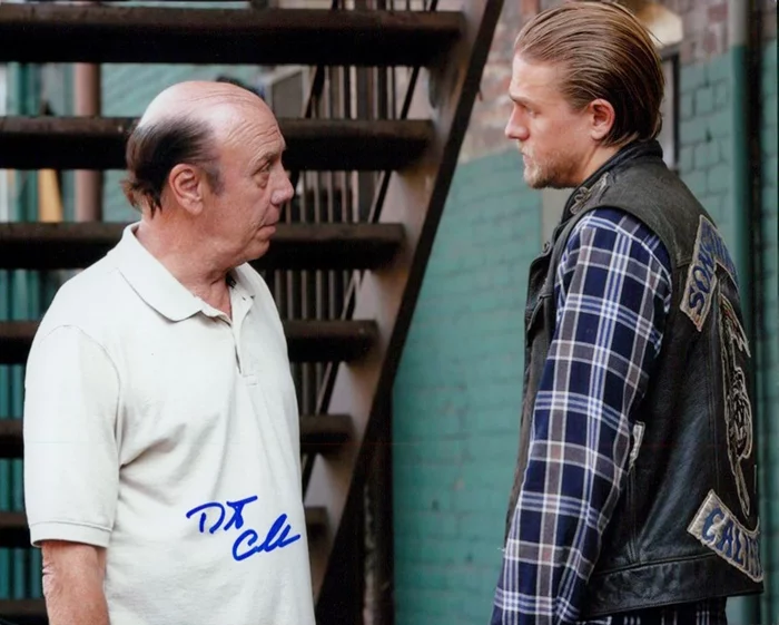 Dayton Callie autograph