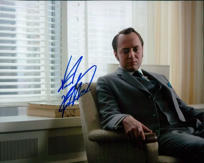 Vincent Kartheiser autograph
