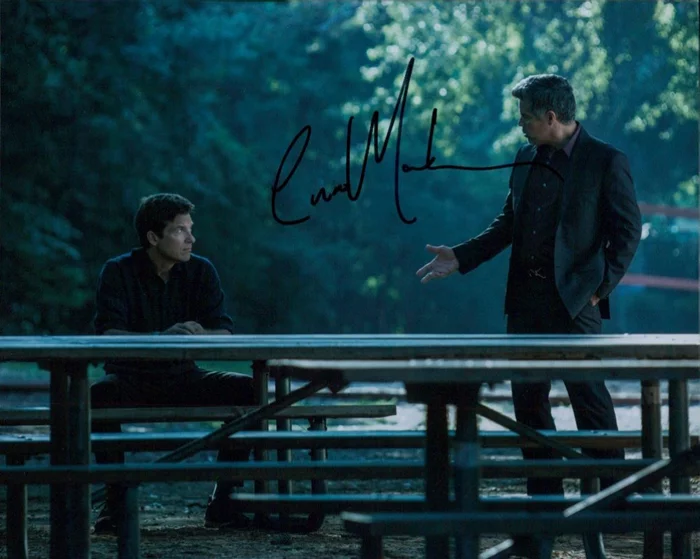 Esai Morales autograph