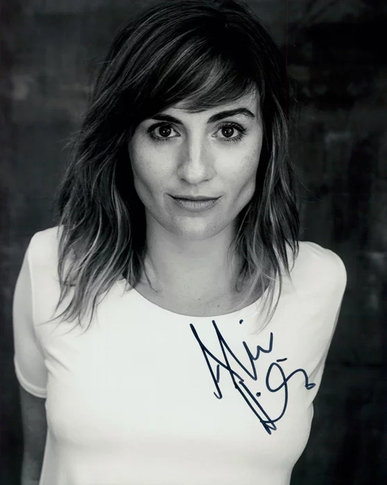 Alison Haislip autograph
