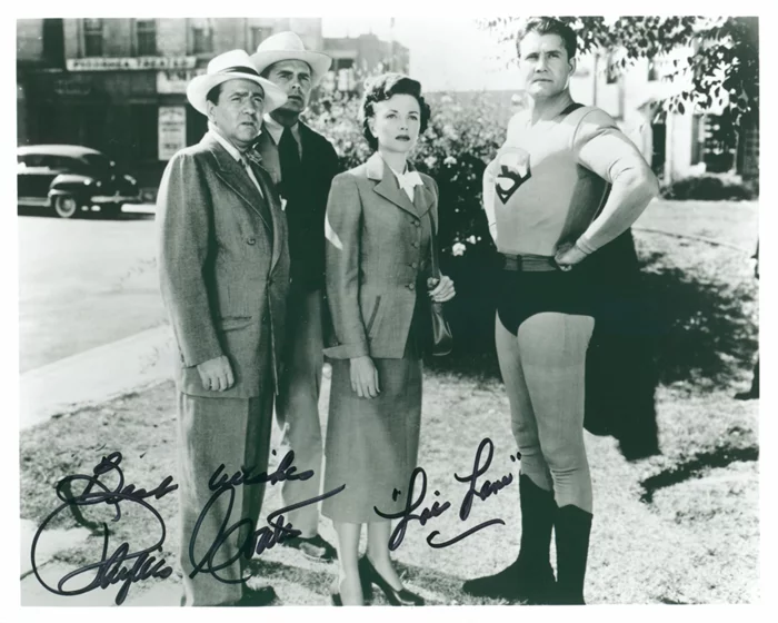 Phyllis Coates autograph