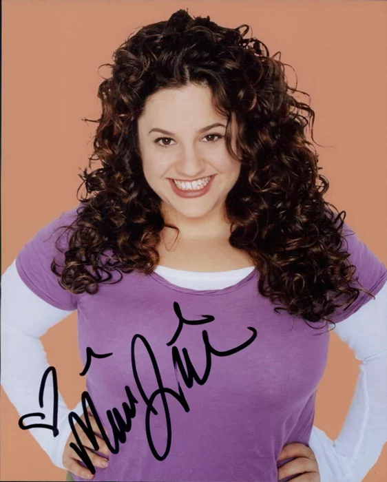 Marissa Jaret Winokur autograph