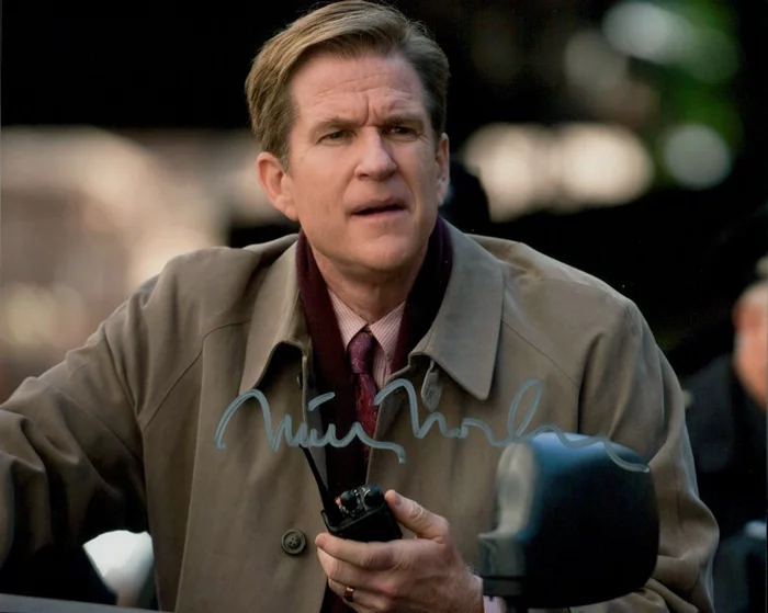 Matthew Modine autograph