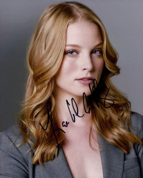 Rachel Nichols autograph