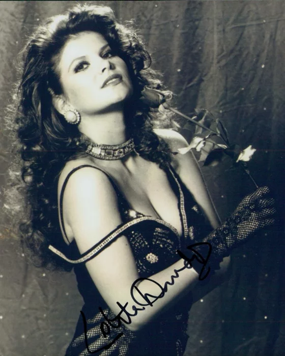Lolita Davidovich autograph