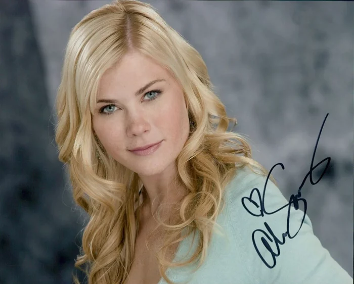 Alison Sweeney autograph
