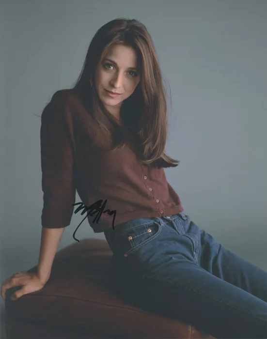 Marin Hinkle autograph