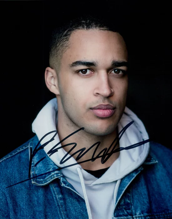 Ezekiel Simat autograph