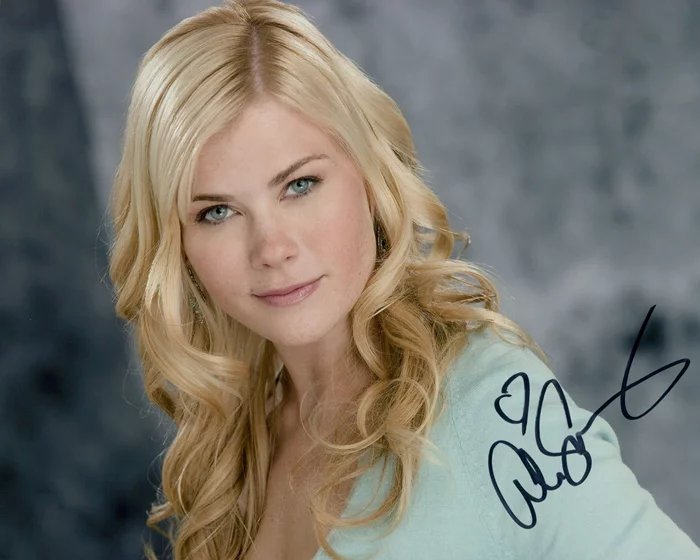 Alison Sweeney autograph