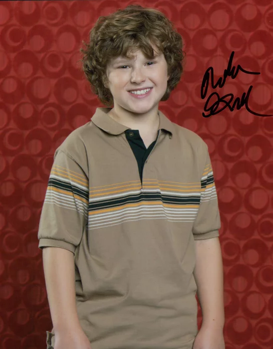 Nolan Gould autograph
